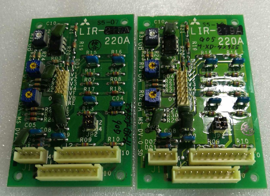 LIR-220A
